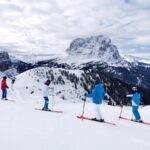 Skiers in the Dolomites (C) Dolomiti Superski